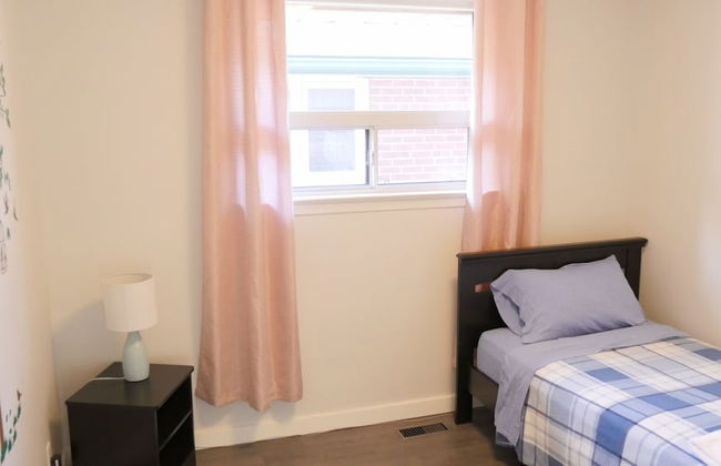 Richview Gardens Suite - Photo 4