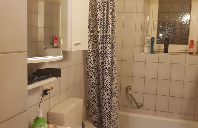 Lakeside Smoker Apartment FDH - Photo 10