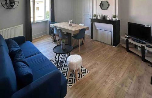 Gîte Cosy - 72m2 - Hyper Centre - Tout équipé - Foto 3