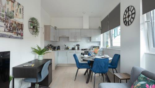 Deluxe 2 bed, 2 bathroom Milton Keynes apartment within walking distance to train station and City centre. - Foto 5