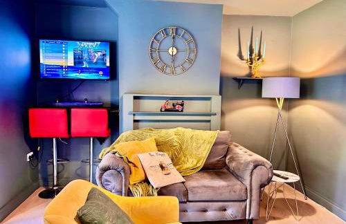 4 Bedroom House - DISC0UNTS - Parking, Contractors, Group, Family - Foto 2