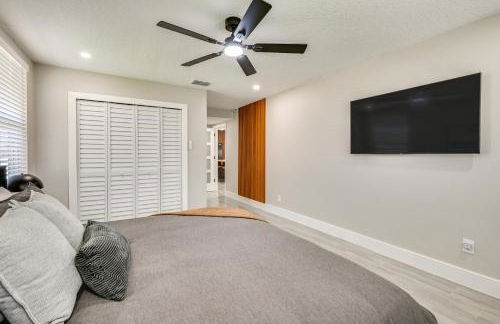 Modern Lakeland Golf Retreat with Putting Green - Foto 10