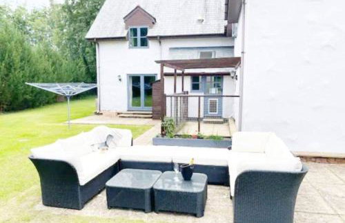 5-Bed Home - Sleeps 12 Pool Garden & Play Area - Foto 31