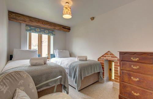 Williams Barn - Photo 26