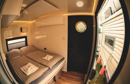 TraumZeitBoot Heidi - exklusiver Festlieger in perfekter Lage am Scharmützelsee Bad Saarow - Foto 3