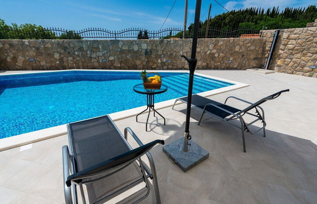 Villa Kabalero - Four-bedroom Villa With Private Pool - Foto 16