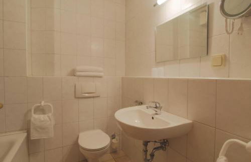 Roter Milan - Foto 6