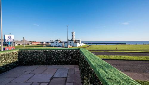 Sea View Luxury Apartment 3 bedrooms Free Parking - By Coast Apartments - Foto 5