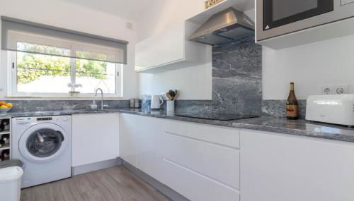 Casa Ferrolho walk to beach and Carvoeiro centre - Foto 2