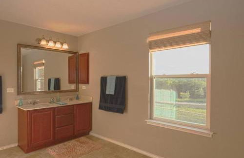 A Charming Hill Country Home - Photo 13