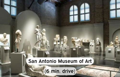 Cozy 2BR-w Parking, Near Rvrwalk, Dome & Conv Ctr - Foto 55