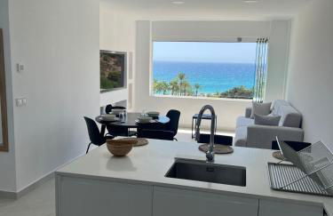 Modern apartment sea view with private jacuzzi - Photo 14