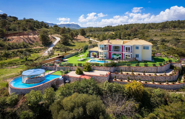 Paramithia Villa - Photo 36