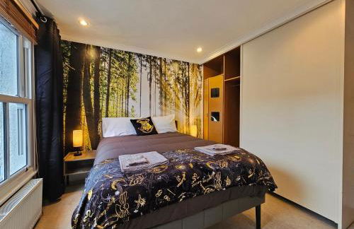 MAGICAL HARRY POTTER THEMED HOME IN WATFORD - FREE off-street PARKING - Foto 26
