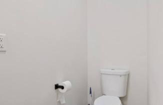 Modern Apt - Downtown Charm - Ideal Location - Foto 4