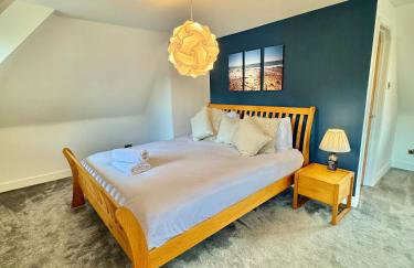 Serene Retreat - Hot Tub - Pool Table - Close to New Forest and Bournemouth Beach - Sleeps 12 - Foto 5