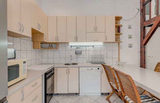 Spacious apartment Zvone with 3 balconies and parking - Foto 11