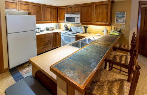 3323 - Two Bedroom Standard Powderhorn Lodge condo - Foto 1