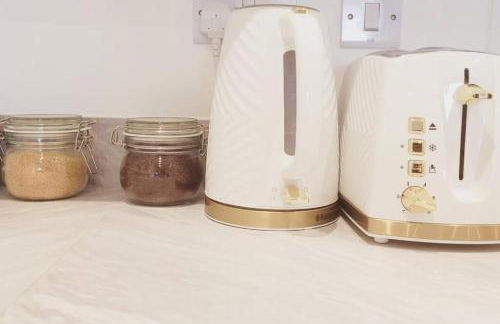 Luxury 2-bed Flat in Lakeside, West Thurrock - Foto 26