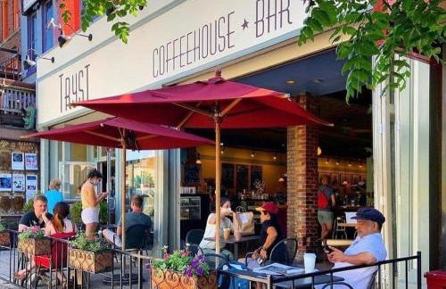 Cozy 1BR in DC 95WalkScore Steps to Cafes Dining Nightlife Grocery Metro - Close to Downtown - Foto 7