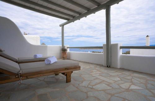 Martha's filoxenia - Photo 73