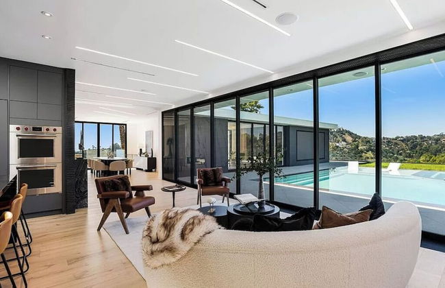 Monarch Modern - Photo 39