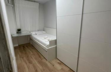 Amplio apartamento, playa, tren - Foto 23