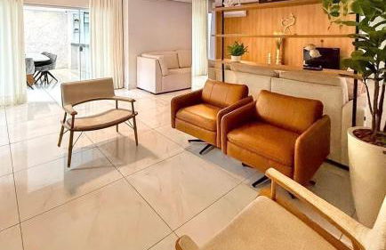 Refúgio á 9 min do Autódromo| Casa de 2 andares | Próx. ao Shopping Flamboyant | @JamelCecilio - Foto 3