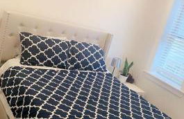 Beautiful Canton Home w/rooftop deck +Private parking - Foto 9