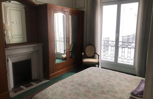 PLACE VENDOME 1 BR AND 1 BA - up to 4 people - WITH AIR CONDITIONNING - Photo 18