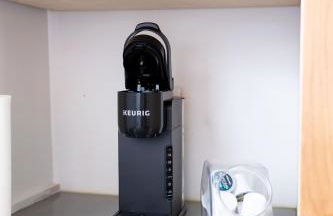 Walk to K-State - Cozy Manhattan Retreat - Foto 36