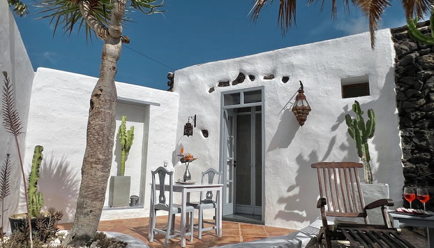 Stylish Getaway With Secluded Patio in Lava Finca - Foto 2, Imagem principal