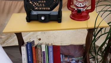 Forest Retreat: Immerse Yourself in Nature with this Chic Bell Tent in Loris, SC - Foto 5