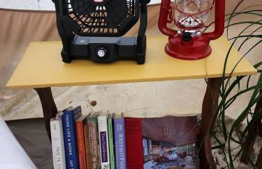 Forest Retreat: Immerse Yourself in Nature with this Chic Bell Tent in Loris, SC - Foto 5