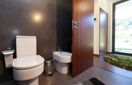 Elegant Villa Near Vieira do Minho with Pool - Foto 16