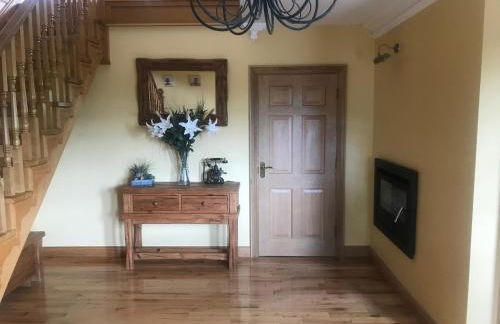 Dungannon 2 Bed Bungalow - Sleeps 5 - Pet Friendly - Foto 27