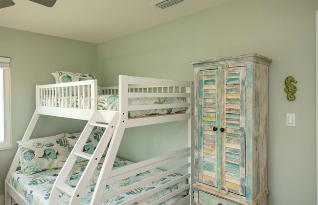 Siesta Key Island Rentals - Photo 20