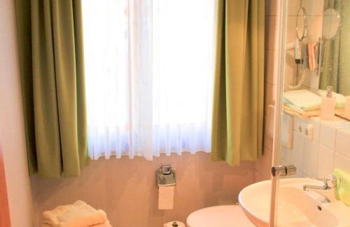 Ferienwohnung Kuprella 1 - mit Garten und privatem Seezugang in Nonnenhorn - Photo 11