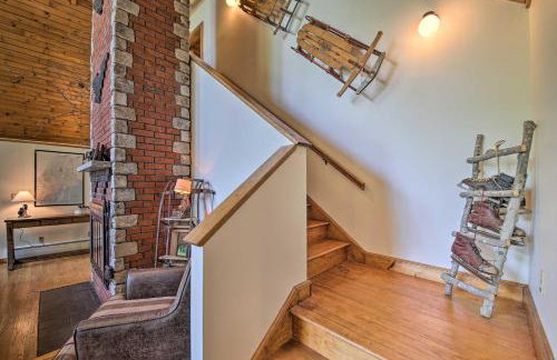 Sebago Lake Gem on Private Cove with Boat Dock! - Foto 16