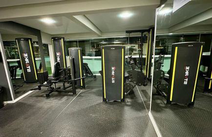 FLAT DUBAI - FRENTE RODA GIGANTE - PISCINA FRENTE MAR - Excepcional - Foto 41