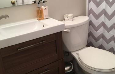 Cameron Village Modern Stylish Condo - Foto 27