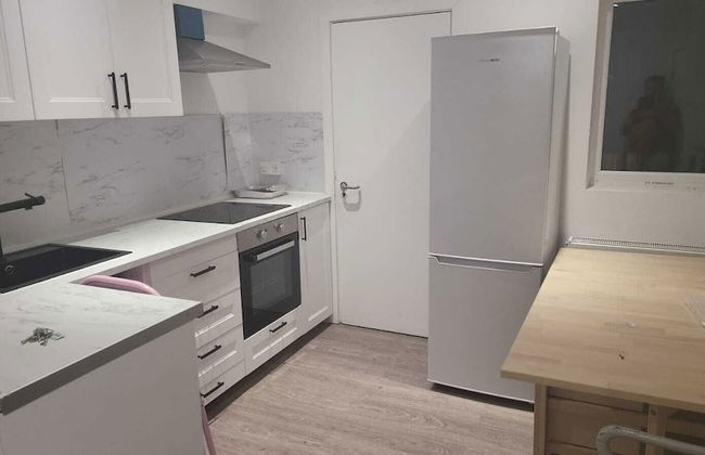 Impeccable 1-bed Apartment in London - Foto 6