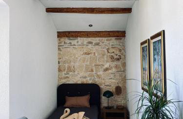 The Village View Apartment - Photo 7