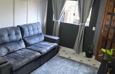 Casa aconchegante para hóspedes ao lado da 466 e Cidade dos Lagos - Foto 1