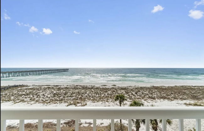 Sea Salt Villa 3 Bedroom Condo by RedAwning - Photo 28