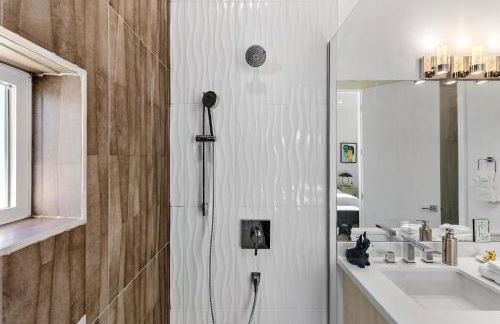 Picture Perfect Retreat by ACME House Company - Foto 34