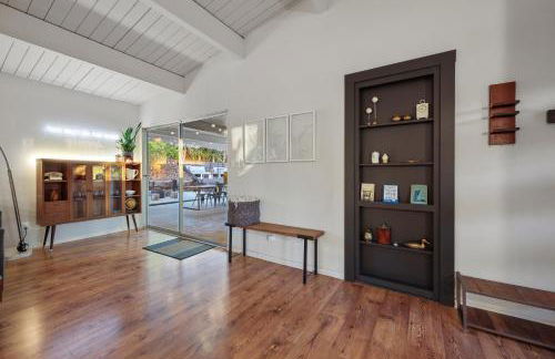 Agua Dulce - Mid Century Oasis - Pool &Hot Tub - Foto 5