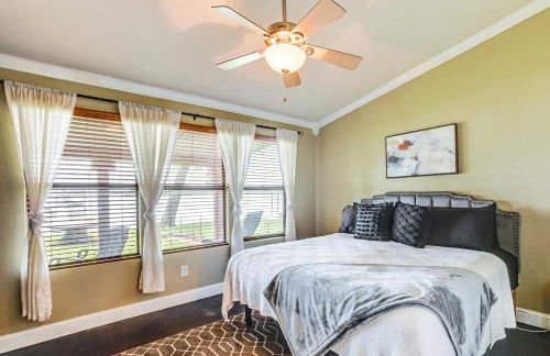 Private Dock and Deck Eagle Mountain Lake Retreat! - Photo 13