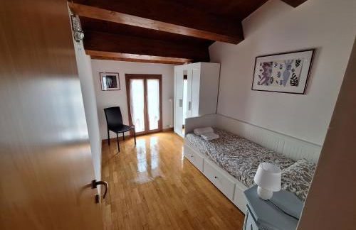 Appartamento Luce-- 2 camere da letto--Centro storico--Parcheggio privato gratuito - Foto 15