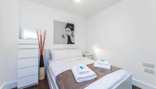 Chic Sun-Filled 1 BDR Apt with Private Terrace - Foto 2